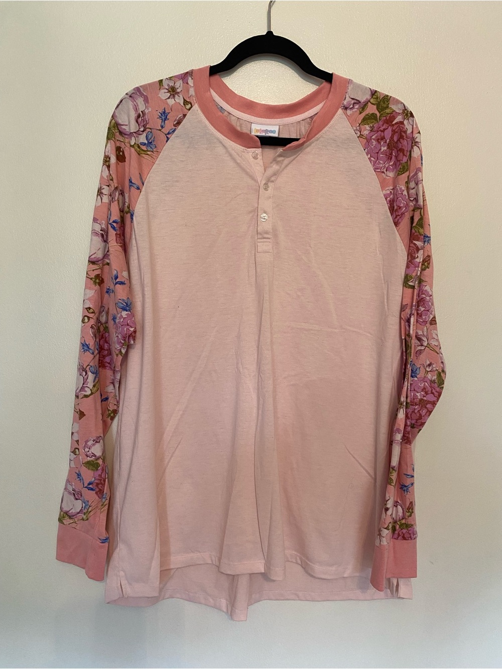 LuLaRoe Pink Floral Raglan Henley Long Sleeve Top